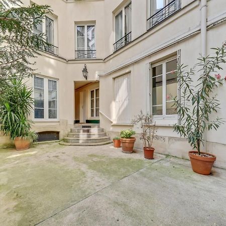 Apartament Charming & Cosy Flat In Heart Of Marais, 2Min Walk To Art & Metier Museum Paryż Zewnętrze zdjęcie