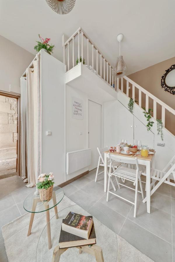 Apartament Charming & Cosy Flat In Heart Of Marais, 2Min Walk To Art & Metier Museum Paryż Zewnętrze zdjęcie